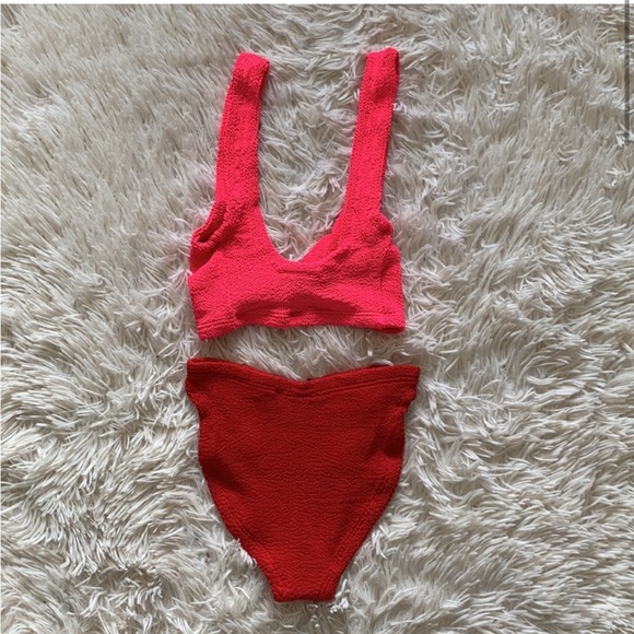 New Hunza g Juno twisted bikini set in hot pink/red one size - Picture 3 of 12